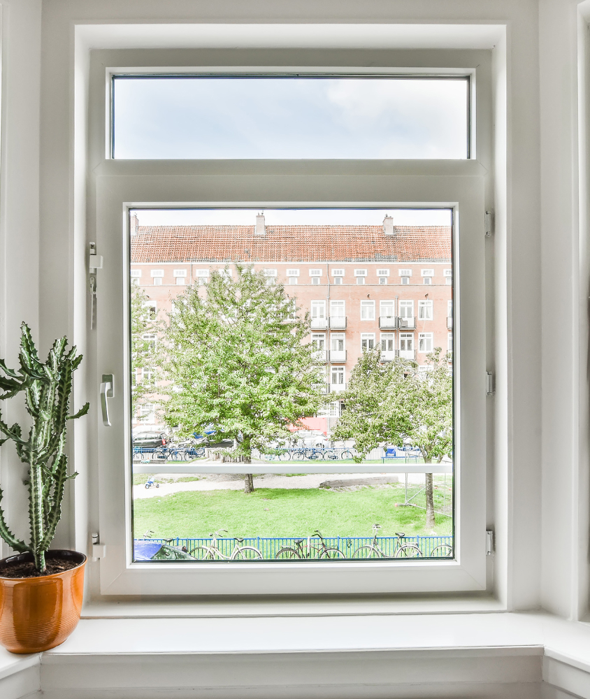 janela de vidro em Goiânia